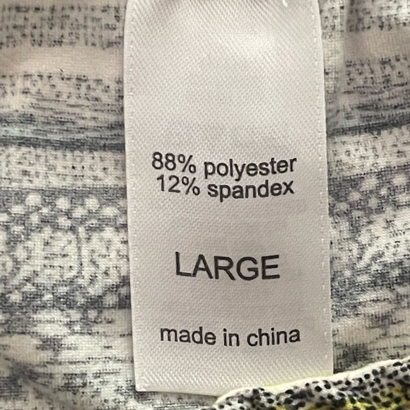 Maurice’s Skirt, mid length, Size L - Picture 5 of 5